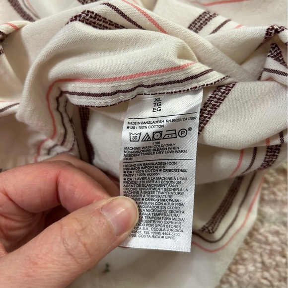 NWT Old Navy Cream Maroon Pink Striped Button Up Shirt Cotton Size XL Blokecore - Picture 9 of 9